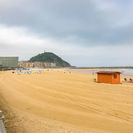 Zurriola Beach, Sea View And Balcony By Forever *